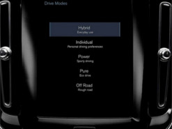 У Volvo пояснили вибір медіасистеми Google