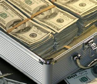 В мире появился еще один богач с состоянием больше $100 млрд