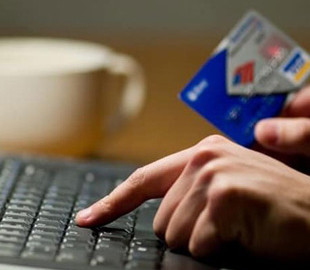 Шахрайка викрала з банківської карти чоловіка 19 тисяч гривень