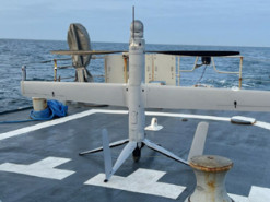 ВМС Франції завершили випробування дрона вертикального зльоту на патрульному кораблі