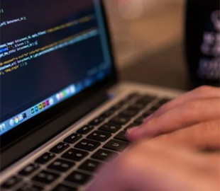 Влада Великої Британії попросила громадян видалити старі електронні листи, щоб заощадити воду