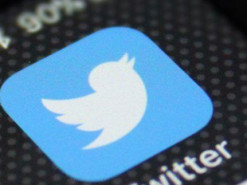 Баскетболист устроил опрос в твиттере, пообещав участникам рулон туалетной бумаги с автографом