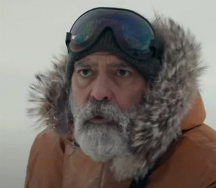 Netflix показал дебютный трейлер драмы Джорджа Клуни "Полночное небо" с датой выхода