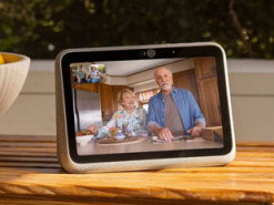 Facebook представил два новых устройства Portal для видеозвонков