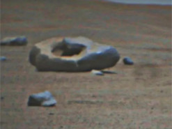 На Марсі знайшли кам’яний "пончик": експерти пояснили, що це може бути