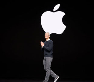 Капитализация Apple превысила $1 трлн после представления новых iPhone