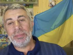 Комаровський пояснив, чому не буде переходити на українську мову