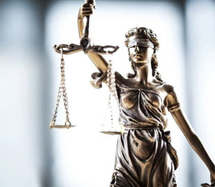 Репортер-розслідувач подав до суду на xAI Маска, Google та OpenAI через навчання чат-ботів