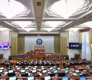 У Киргизстані прийняли закон про «іноагентів», схожий на російський