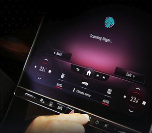 Автомобили Mercedes можно будет использовать для бесконтактной оплаты
