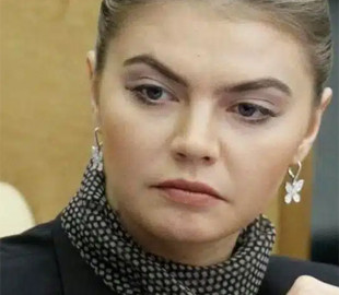 Кабаєва приїхала до Мінська: у Мережі обговорюють зовнішність коханки Путіна