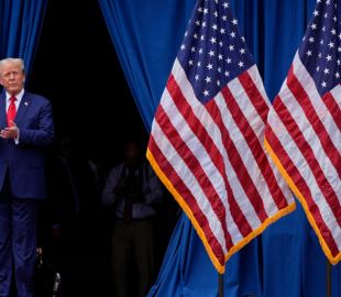 Дональд Трамп опублікував дипфейки Тейлор Свіфт