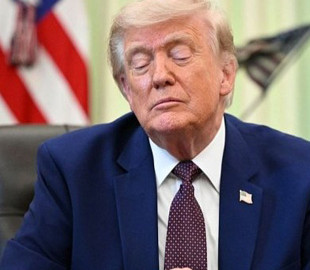  Трамп офіційно перейменував ШІ на "надінтелект"