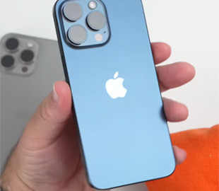 Як правильно почистити iPhone від бруду без сервісного центру