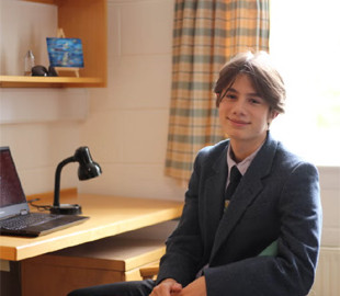 Український школяр придбає дім для матері після продажу сервера Minecraft