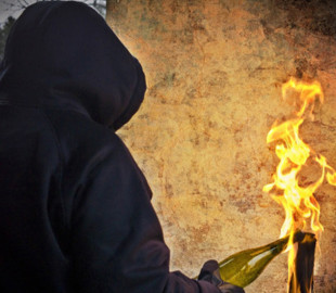 У російській Удмуртії невідомі підпалили військкомат