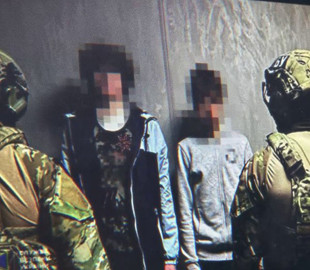 Як рашисти через наркошоп в Телеграмі завербували українських підлітків для вчинення теракту