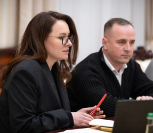 Зв’язок та інтернет без світла: Свириденко зустрілася із представниками мобільних операторів