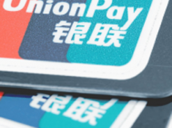 Карти UnionPay, випущені Газпромбанком, перестали працювати як мінімум у дев'яти країнах