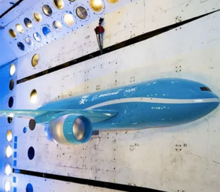 Довші та тонші. NASA і Boeing випробовують нові крила для економніших літаків