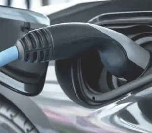 У Британії створили акумулятор, який заряджається за 18 секунд