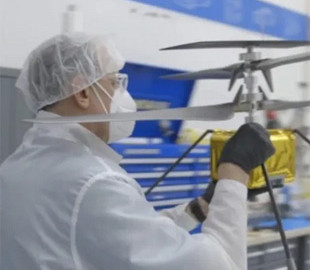 Зеленский поздравил NASA и назвал имя украинца, работавшего над вертолетом для Марса
