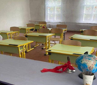"Директору" школи під Ізюмом оголосили підозру: відправила вчителів на курси до Курська