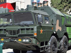 Китай показав "клон" радянського ракетного комплексу РК-55 "Рельєф" з дальністю 2000 км