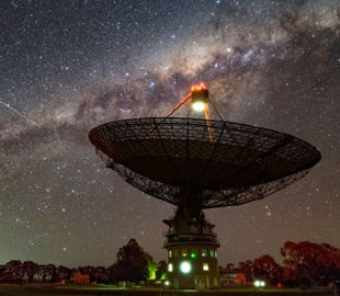 «Мертва» нейтронна зірка з одним із найпотужніших магнітних полів у космосі несподівано повертається до життя