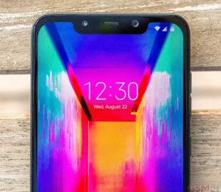 Pocophone F1 получил стабильную глобальную прошивку MIUI 12