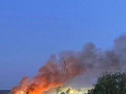 У кількох регіонах РФ прогриміли вибухи: повідомляють про потужні пожежі