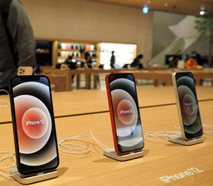 Apple впервые за пять лет вышла на первое место в мире по количеству проданных смартфонов