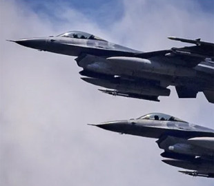 Винищувачі F-16 отримають нову гіперзвукову зброю для ударів на великій відстані