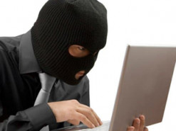 Зняв гроші з картки мертвого: поліцейські шукають, хто «обчистив» рахунок після смерті власника