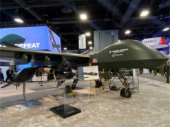 Американські розробники представили новий бойовий дрон Gray Eagle STOL