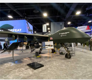 Американські розробники представили новий бойовий дрон Gray Eagle STOL