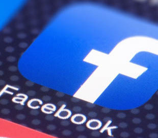 В сенате США требуют от Facebook объяснений о продолжающемся отслеживании местоположения пользователей
