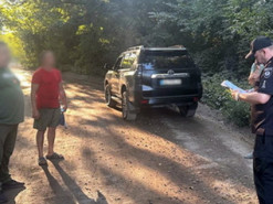 20 тисяч за «кришування»: на Житомирщині двоє чоловіків вимагали кошти у блогерів