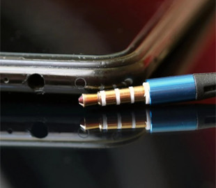 Куди зник роз'єм для навушників: причини, чому в нових смартфонах немає 3,5-мм роз'єму