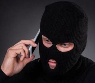 Тернопільські поліцейські спіймали “бензинового” афериста