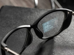 Alibaba випустила "розумні" окуляри Quark з функціями перекладу та розпізнавання цін