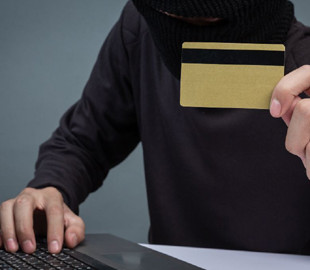 Псевдобанкір ошукав жінку на понад 125 тисяч гривень