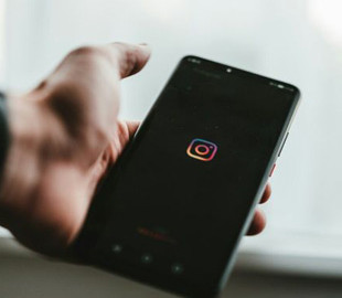 Чат-бот Instagram сам віддавав хакерам чужі профілі: тисячі акаунтів під загрозою