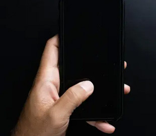 Android смартфон показує чорний екран і не вмикається – ось як це виправити