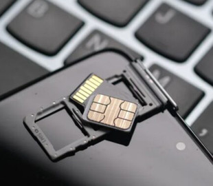 Топ-5 Android‑смартфонів 2026 року з підтримкою карт microSD