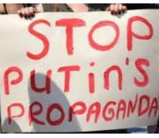 В рф “поддержали” войну в Украине плакатами с истребителями НАТО