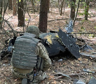 На Сумщині вибухотехніки поліції знешкодили бойову частину збитого “Шахеда”