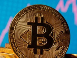 Новий максимум біткоїна: криптовалюта пробила позначку в $93 700