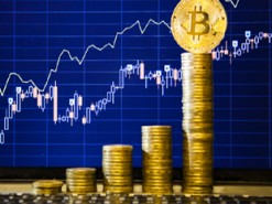 Курс Bitcoin установил новый рекорд, превысив отметку $8240