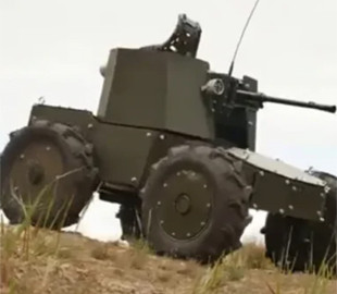 Зграя 100 дронів та ШІ: які БПЛА та роботизовані платформи ЗСУ з'явились на фронті, — The Telegraph